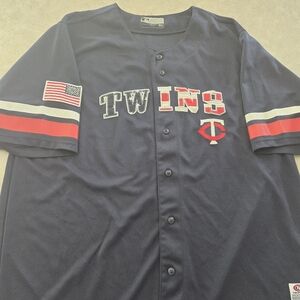 Minnesota Twins patriotic baseball jersey